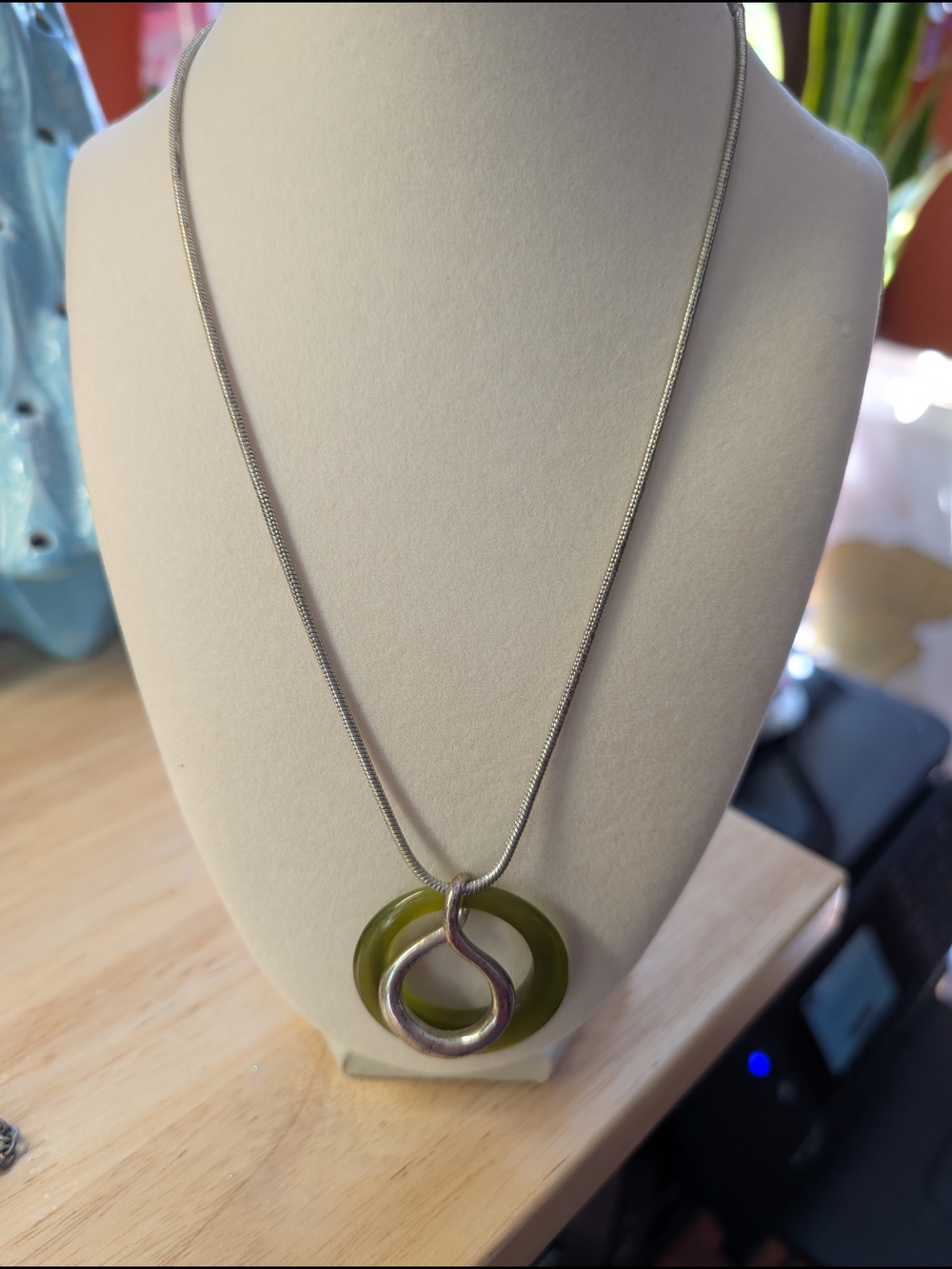 Olive Green Double-Ring Pendant Necklace - Unbranded